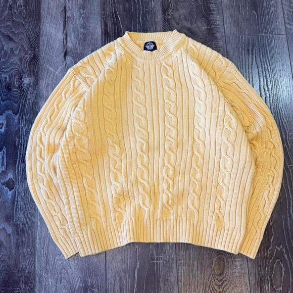 Dockers Other - Dockers Cable Knit Tan Crewneck Sweater